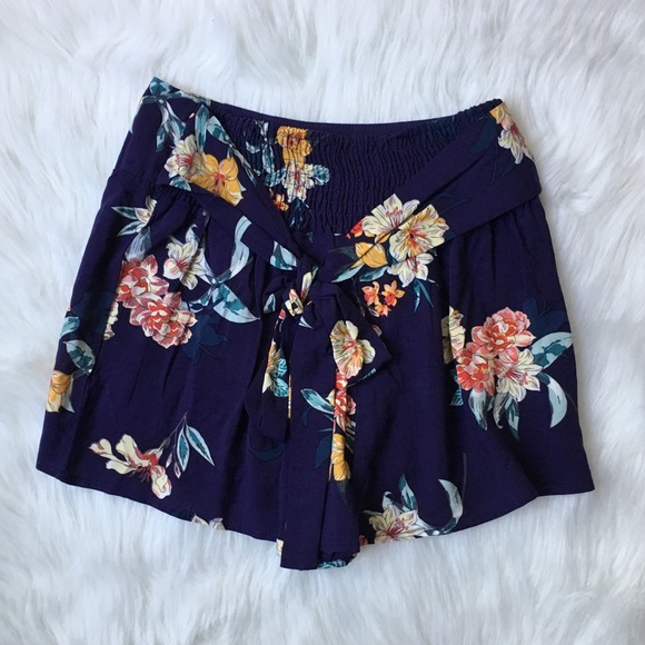 Charlotte Russe Floral High Waist Shorts - Picture 8 of 10